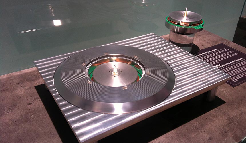 Technics SL 1200 mk7