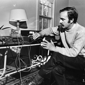 Alvin Lucier, pioniere della sound art, muore a novant'anni